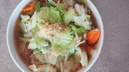 鍋１つで野菜たっぷり醤油ラーメン