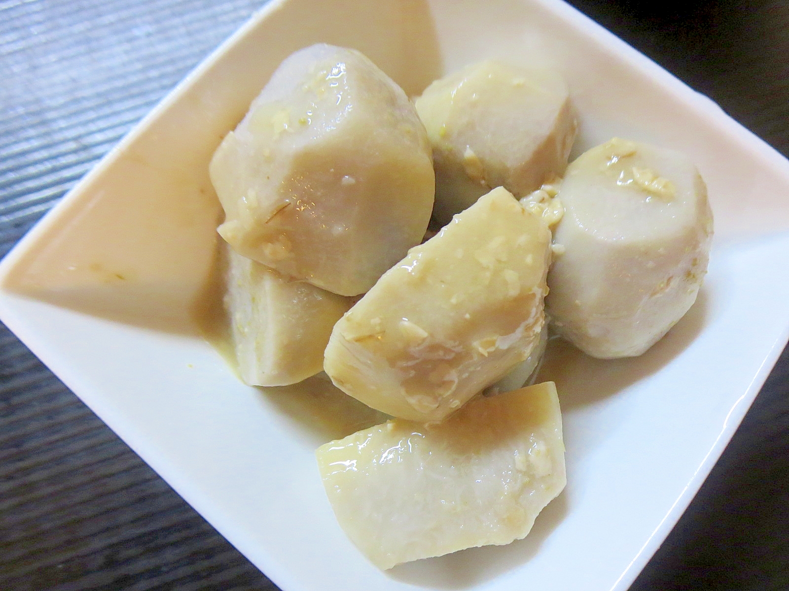山椒風味の里芋の味噌煮