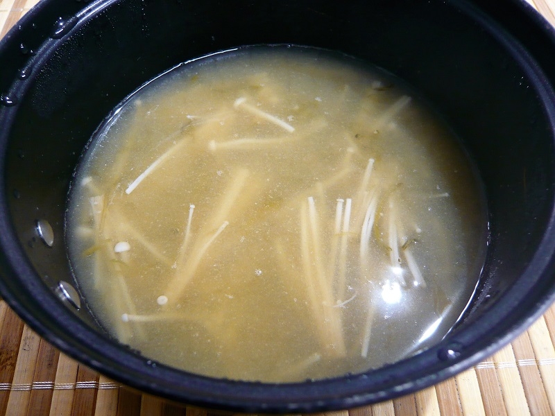 めかぶとえのきの味噌汁レシピ