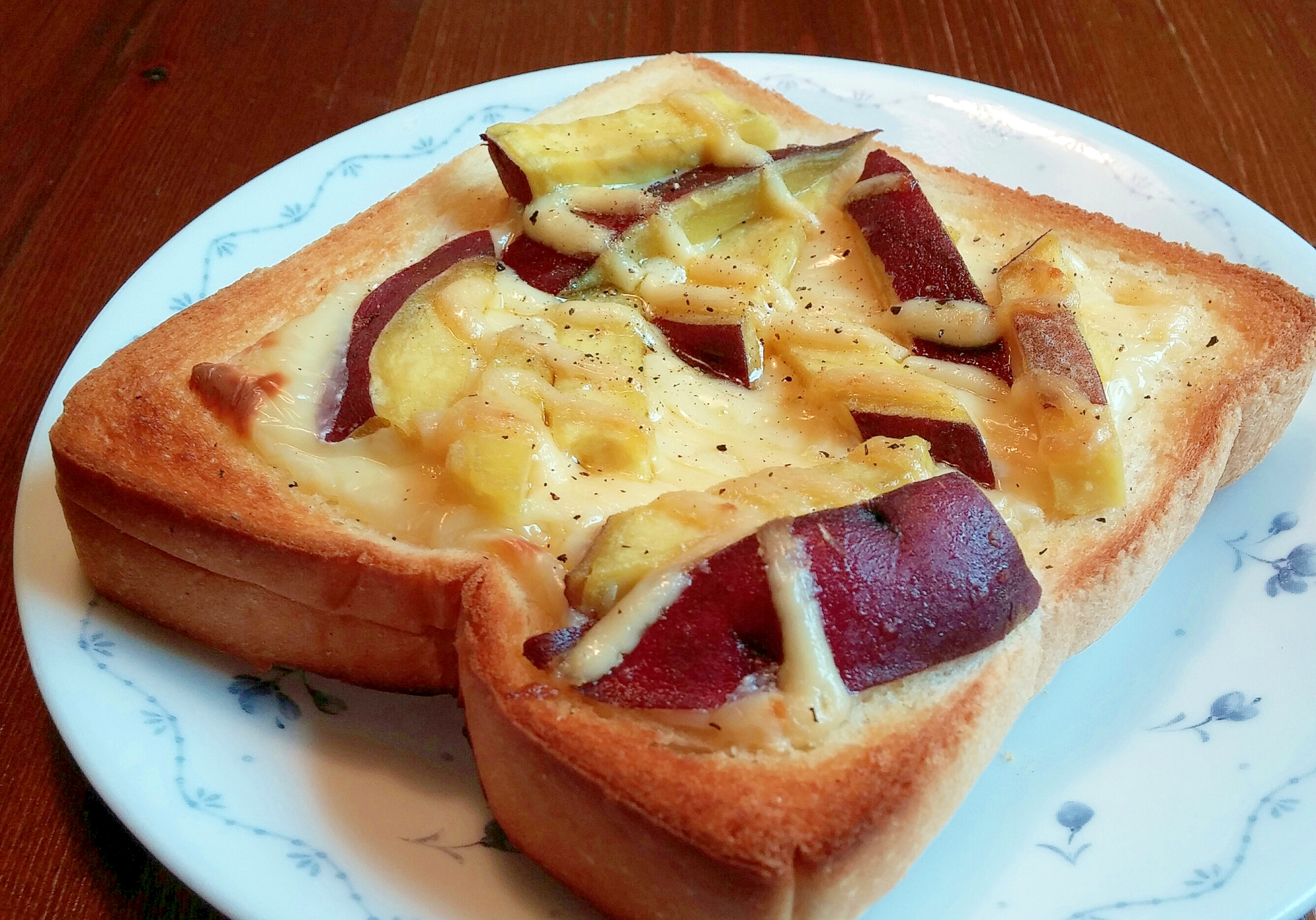 ホックリ♪さつまいものマヨネーズ&チーズトースト