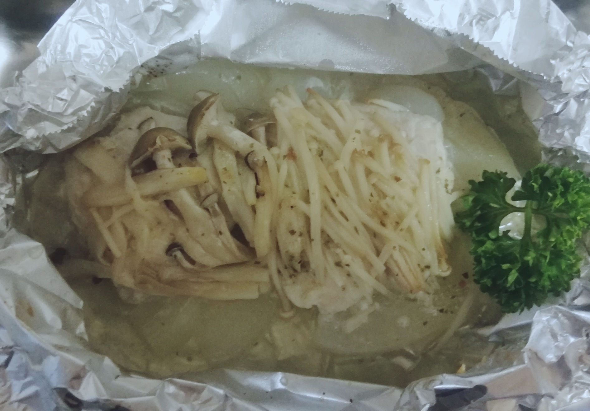 トースターde簡単 鶏むね肉ときのこのホイル焼き レシピ 作り方 By Bataco 楽天レシピ