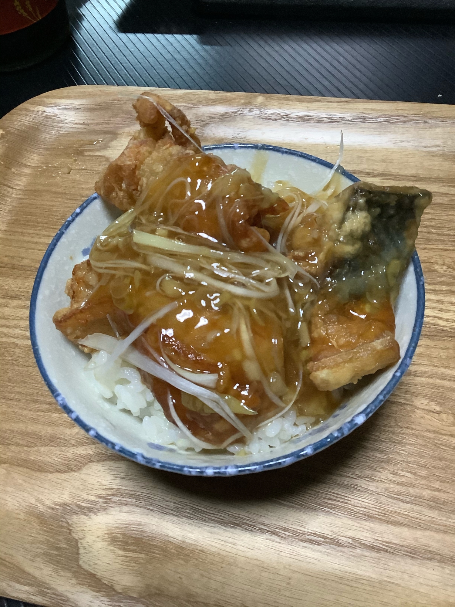 鯖と鶏もも肉の甘酢あんかけ