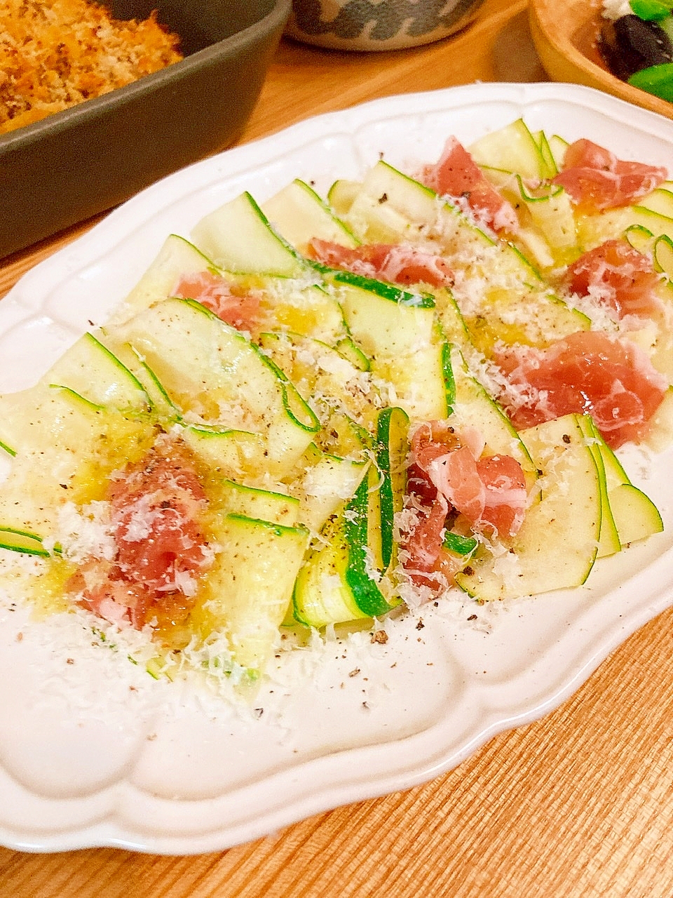 簡単おもてなし ズッキーニと生ハムのカルパッチョ レシピ 作り方 By Ayatoy 楽天レシピ