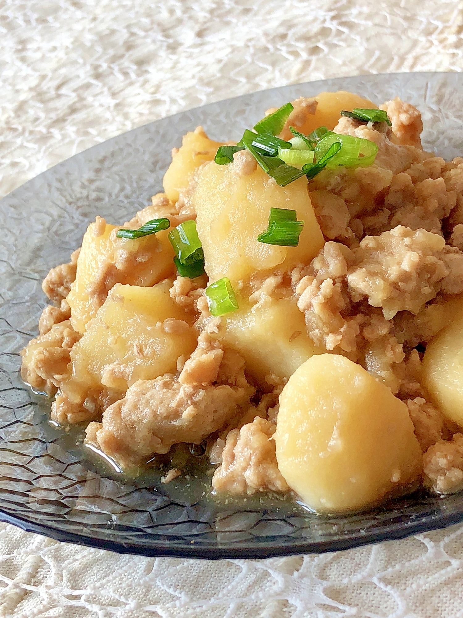 節約♫簡単♫ひき肉の肉じゃが風