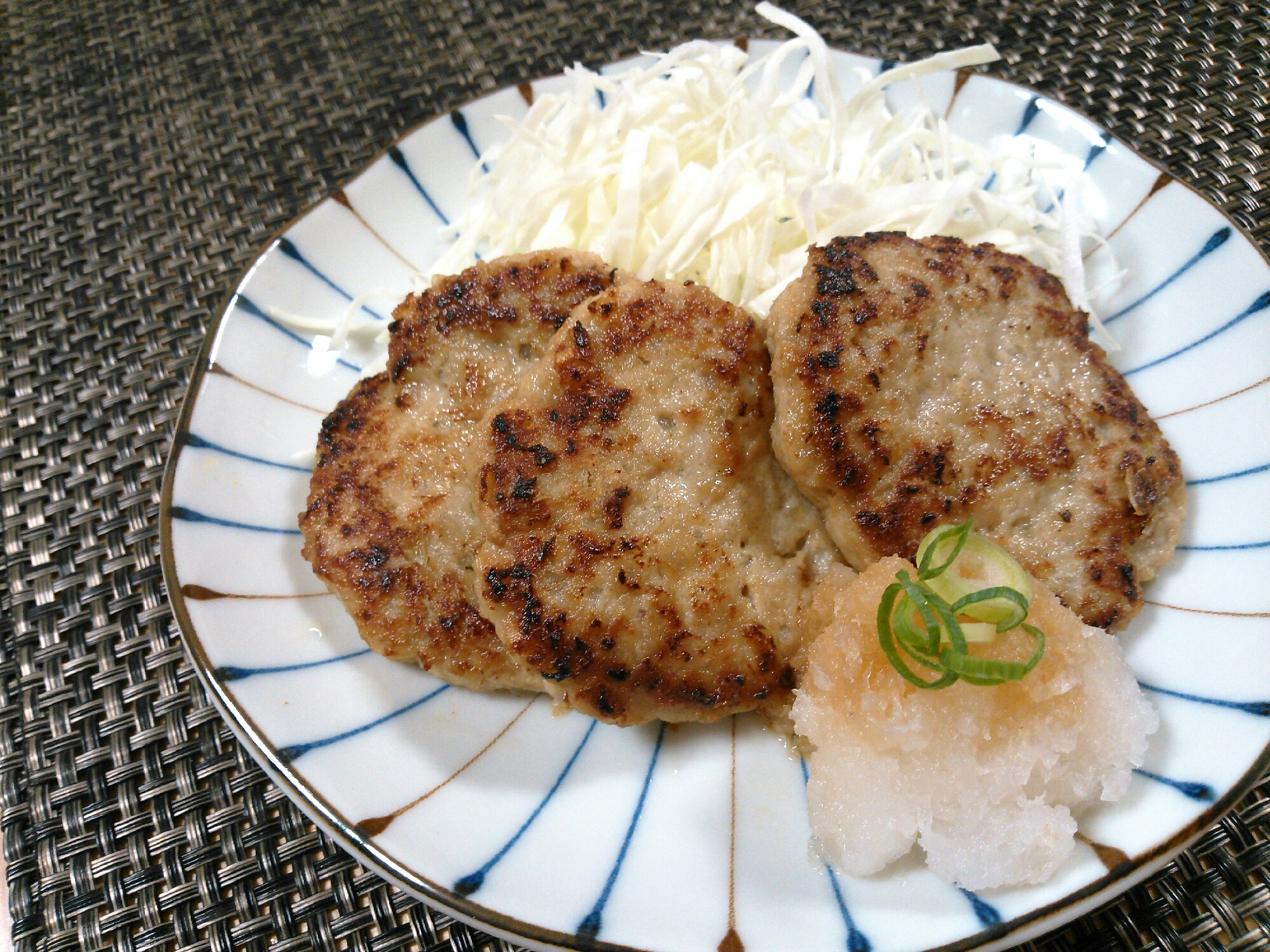 シンプル☆美味しい豆腐ハンバーグ