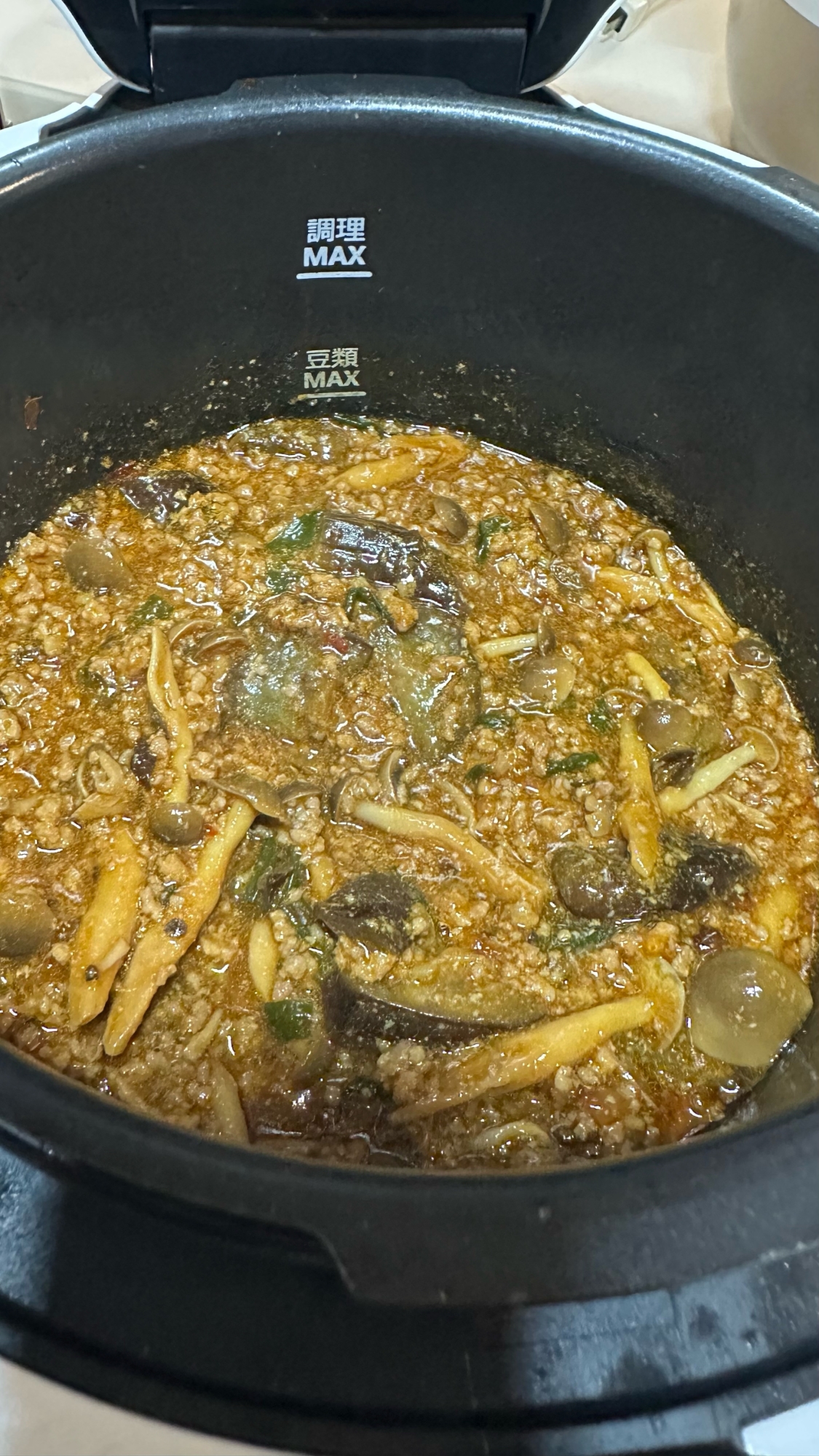 圧力鍋☆しめじとニラ入り麻婆茄子