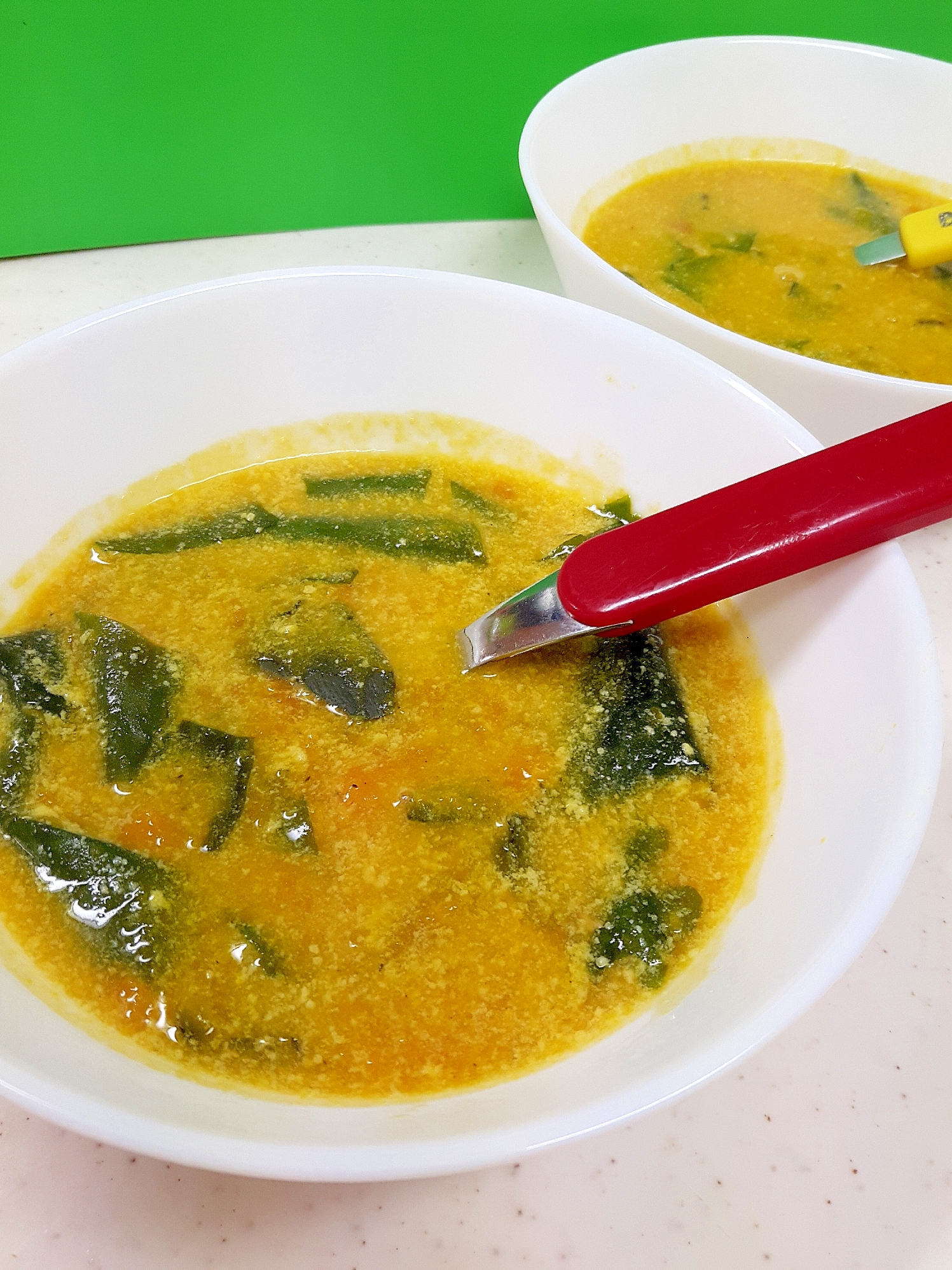 簡単！(^^)カボチャと乾燥ワカメのスープ♪