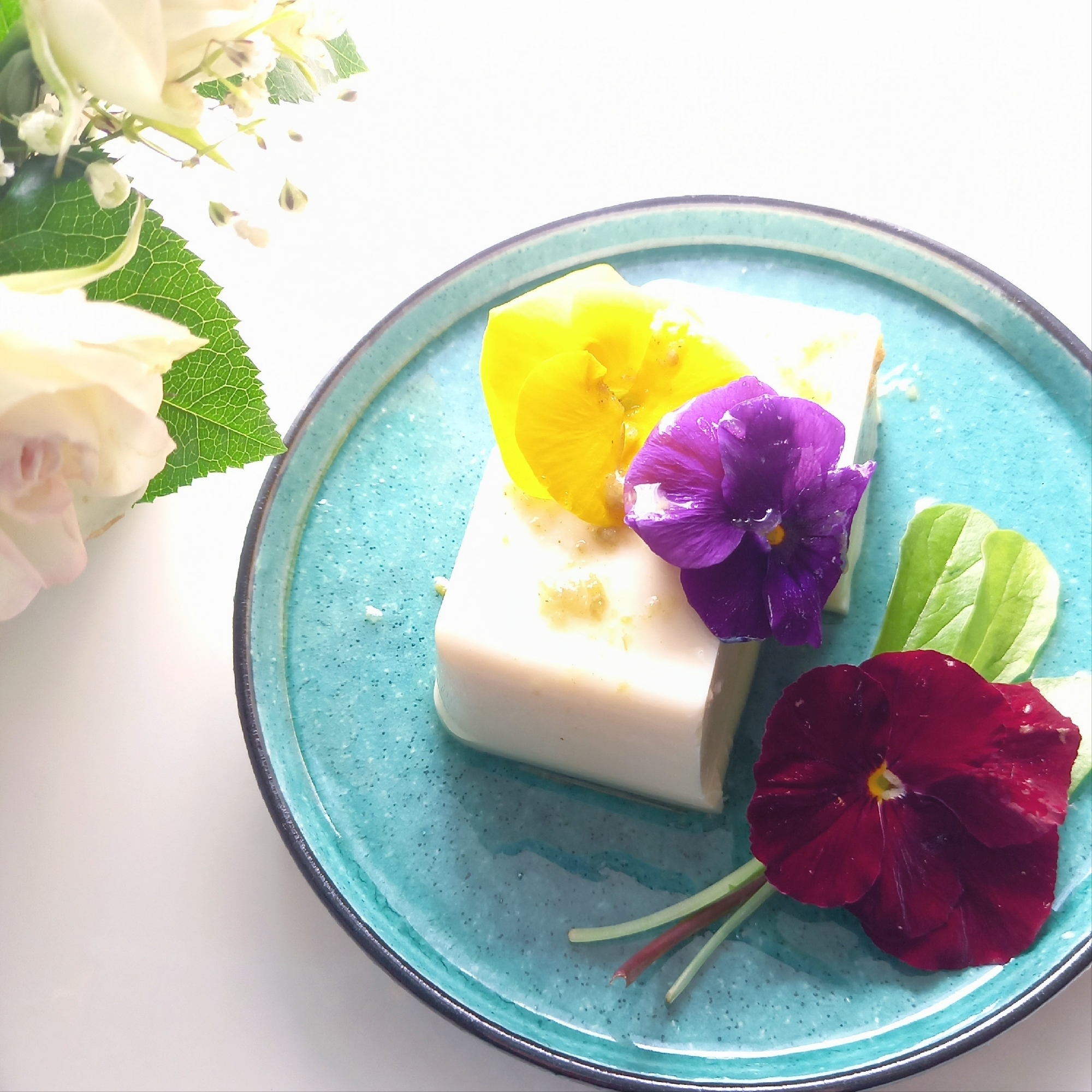 かわいい♡ ᕷ* ✿お花✿の冷奴ꕤ୭*