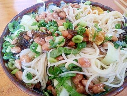 納豆もずく　ぶっかけ素麺