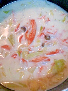 カニかまの豆乳スープ