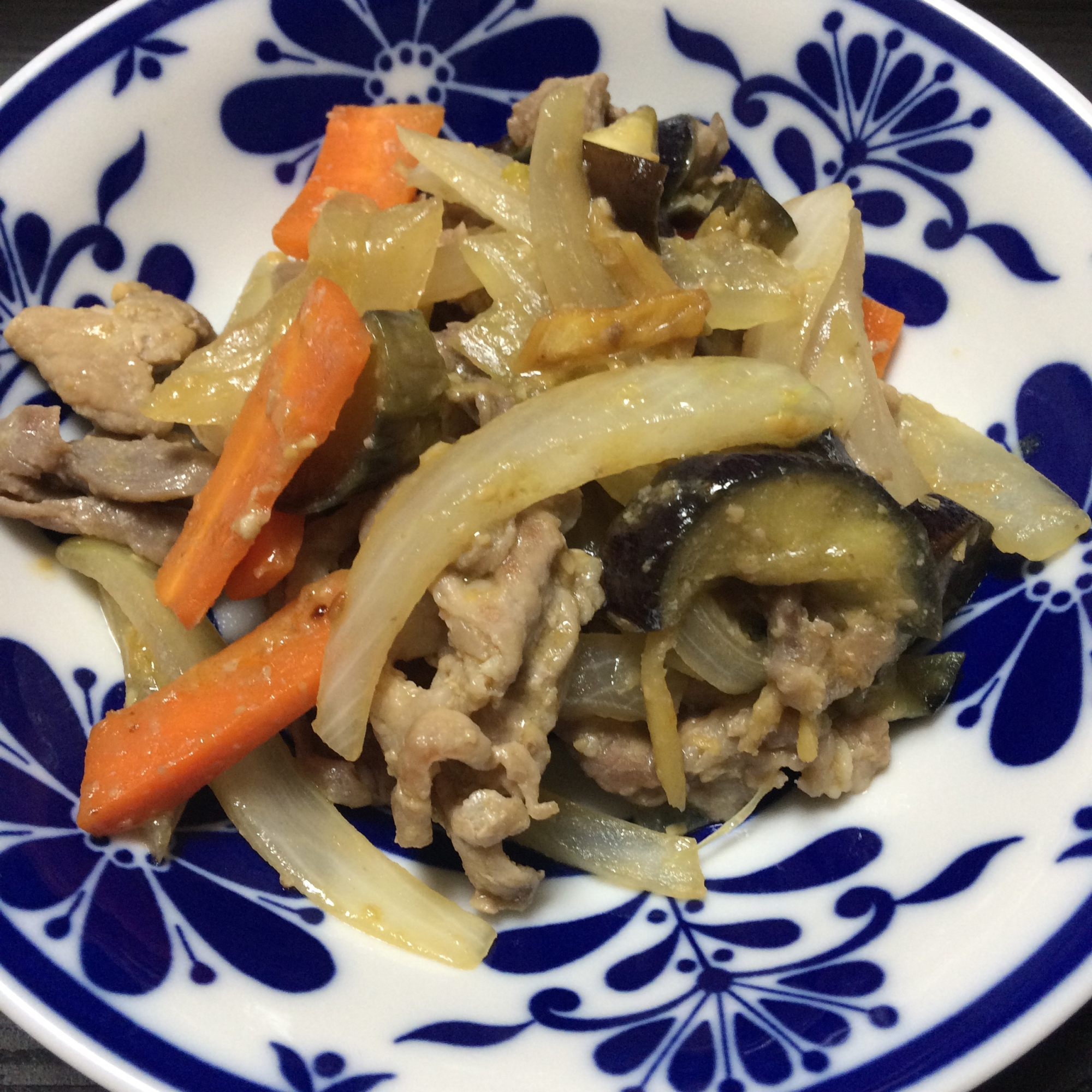 豚バラと茄子と野菜の味噌炒め