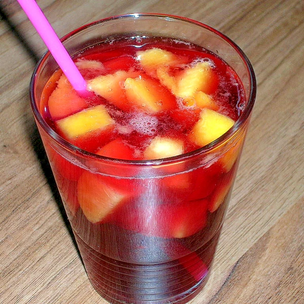 フルーツポンチ風カクテルソーダ レシピ 作り方 By はなはな桜 楽天レシピ フルーツポンチ風カクテルソーダ レシピ 作り方 By はなはな桜 楽天レシピ