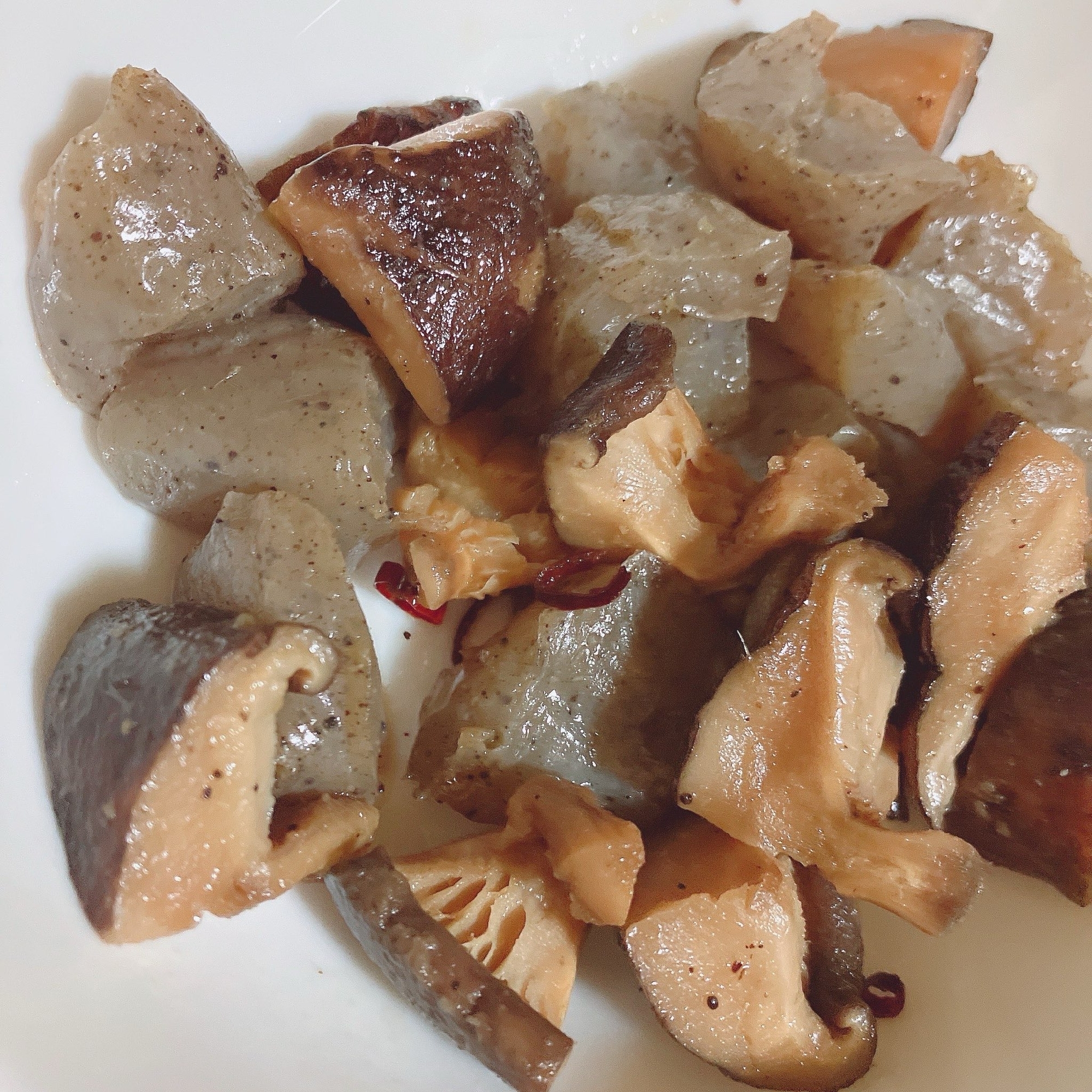 ◎椎茸とこんにゃくの甘辛しょうが炒め