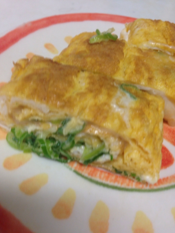毎日のお弁当に！ネギとチーズの卵焼き