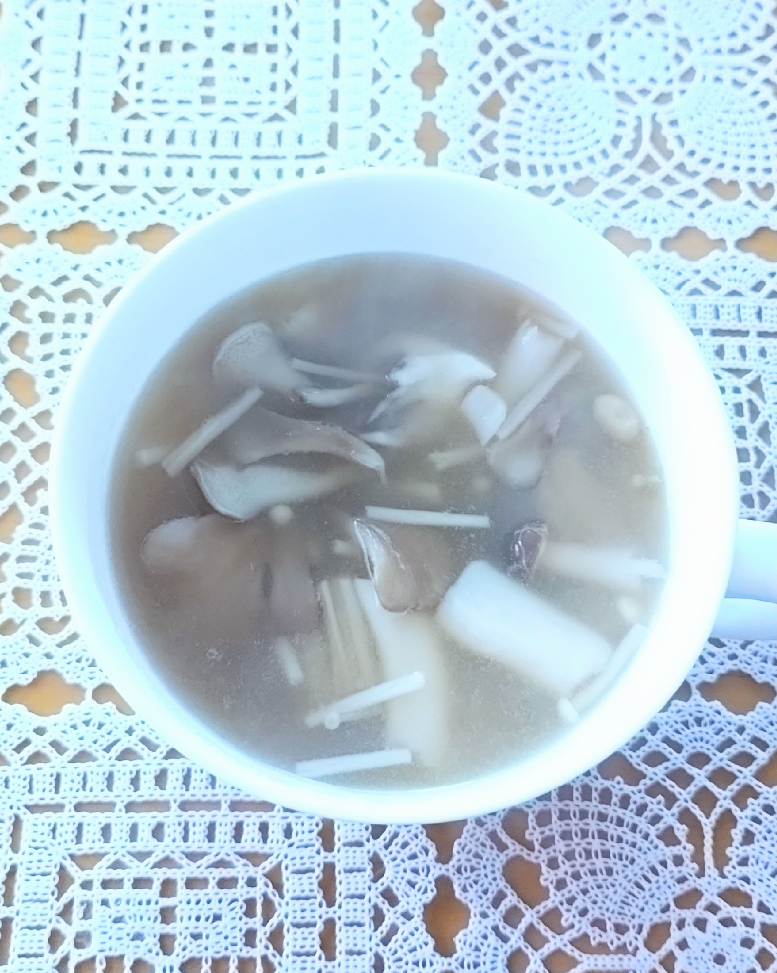 舞茸とえのきとしめじのお味噌汁☆