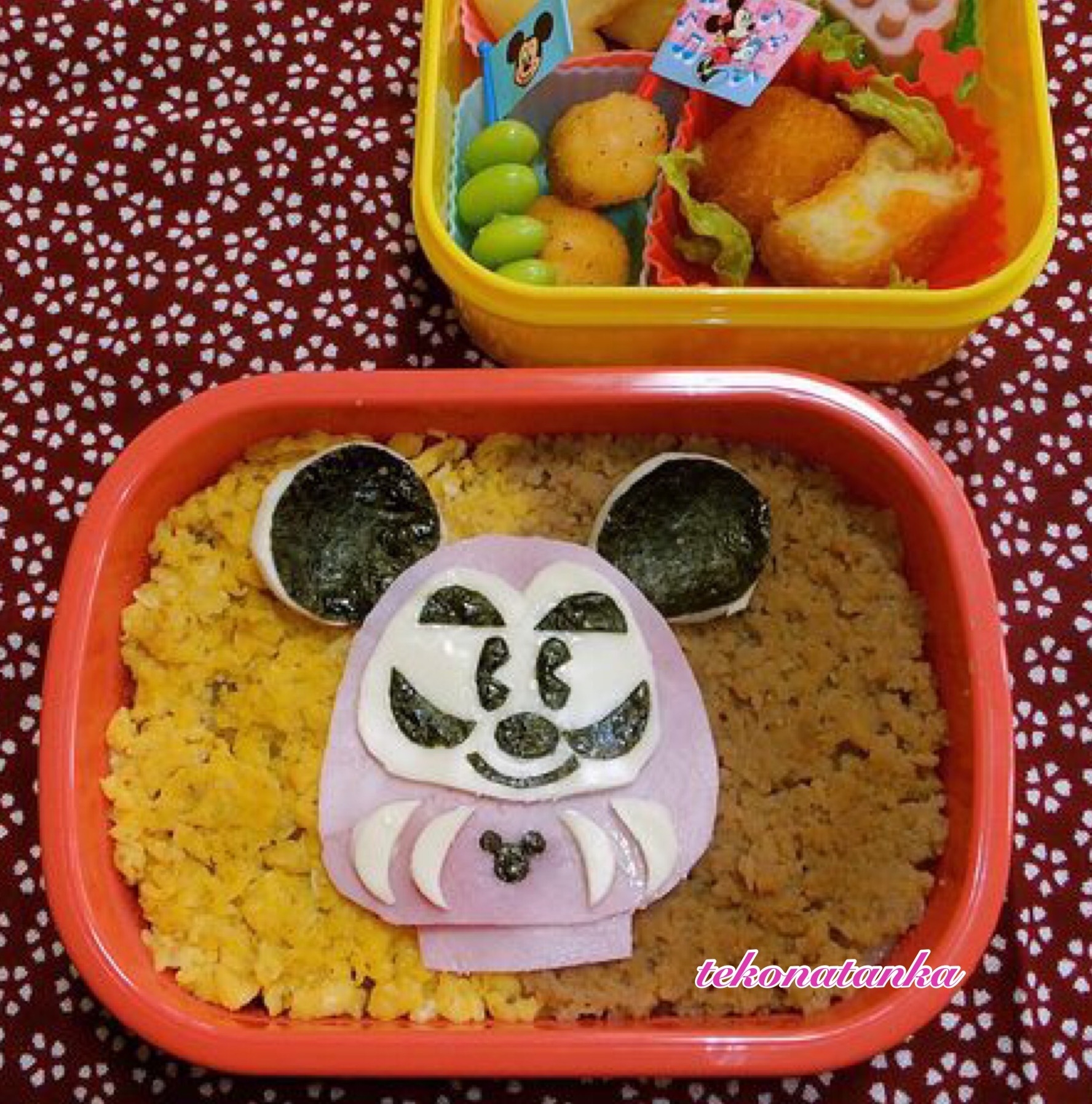 新春のキャラ弁 だるまミッキーのそぼろ弁当 レシピ 作り方 By Tekonani 楽天レシピ