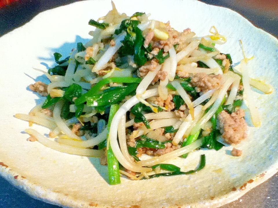 簡単 豚ミンチ肉でニラもやし炒め レシピ 作り方 By 女美食ハンター 楽天レシピ