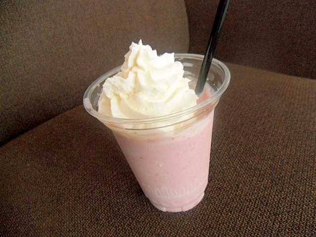 いちごバナナ豆乳シェイク