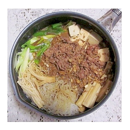 すき焼き（牛肩ロース・長ネギ・糸こんにゃくetc）