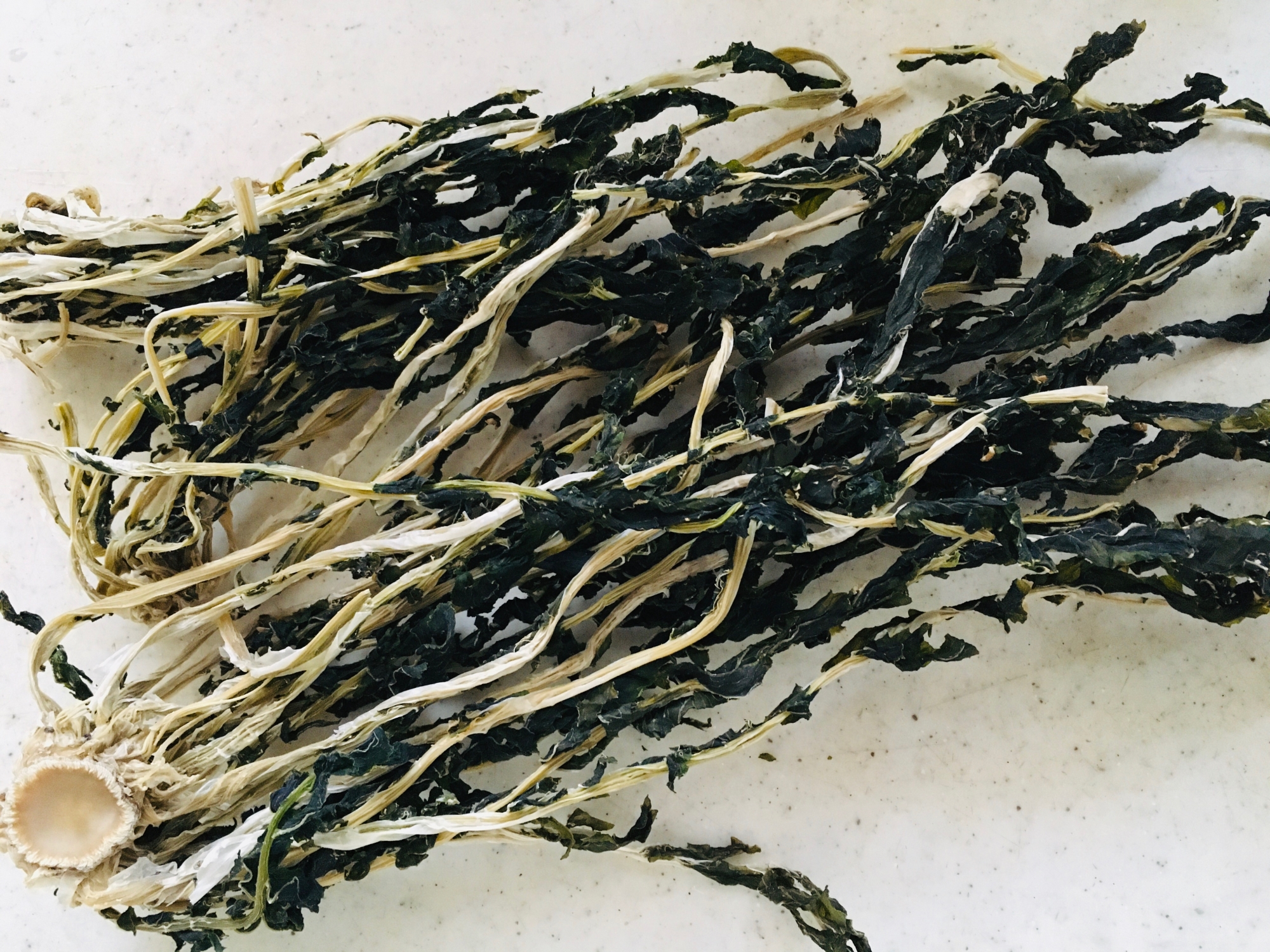 韓国料理に♪シレギ(大根の干し葉)の作り方