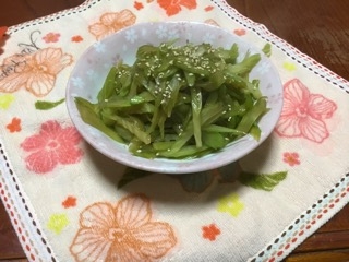 つまみ食いが止まりません。早めに写真撮っておきました。美味しかったです。