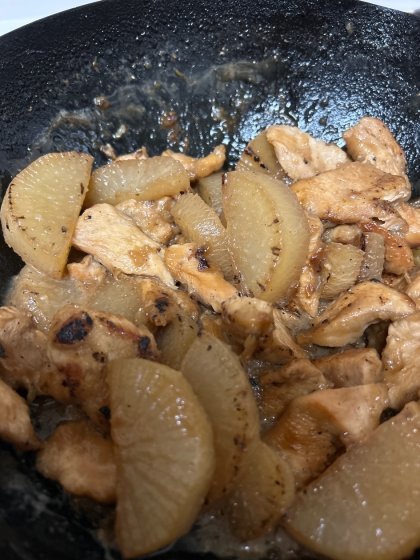 家にあった大根と鶏胸肉で作れて助かりました。美味しいですね。