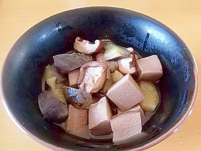 高野豆腐となす・シイタケの煮物