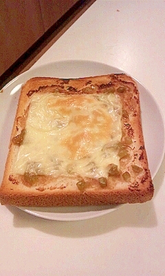 わさびが香る　チーズトースト！