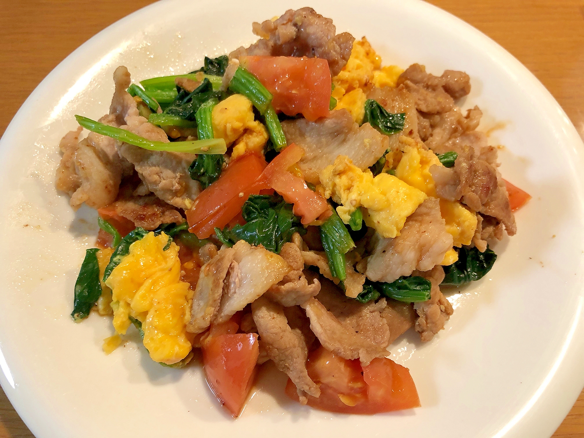 赤黄緑がきれいな 豚肉と三色の炒めもの レシピ 作り方 By Masa Cook 楽天レシピ