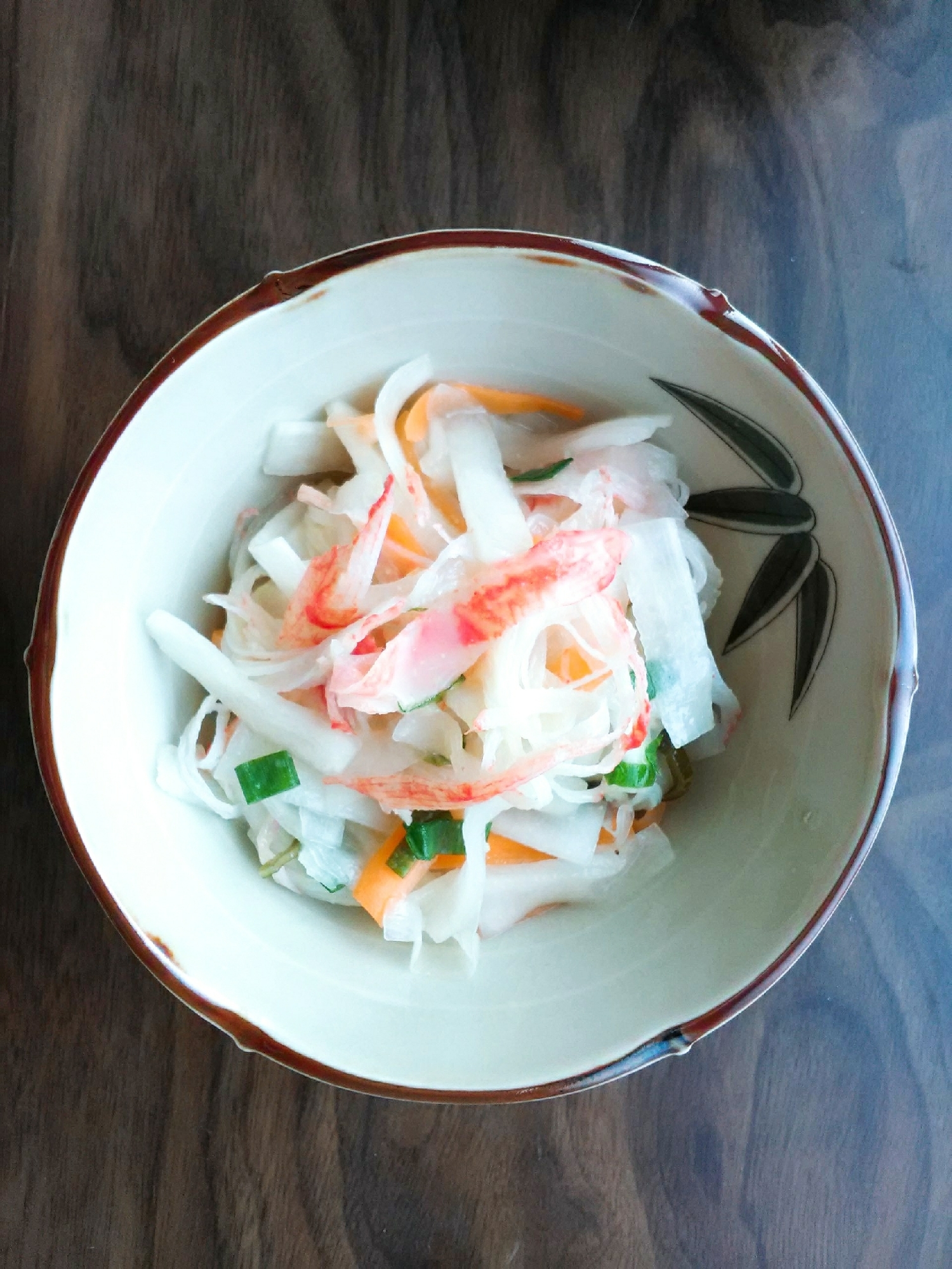 大根とカニカマの酢味噌あえ