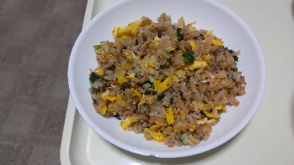 鮭フレークチャーハン