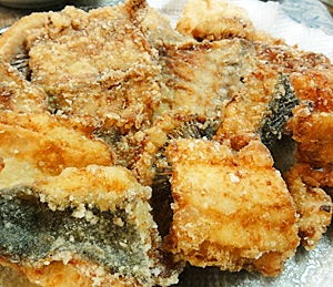 ヒラメのから揚げと骨せんべい レシピ 作り方 By Leopoo 楽天レシピ ヒラメのから揚げと骨せんべい レシピ 作り方 By Leopoo 楽天レシピ