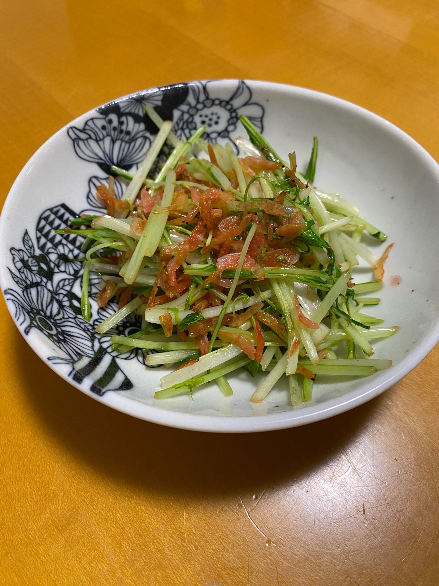 安くて簡単！水菜と干しエビの炒めもの