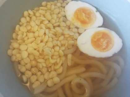 風邪ひきの夫用に作りました。　うどんスープの素がなくても美味しく作れるのは嬉しいです♡