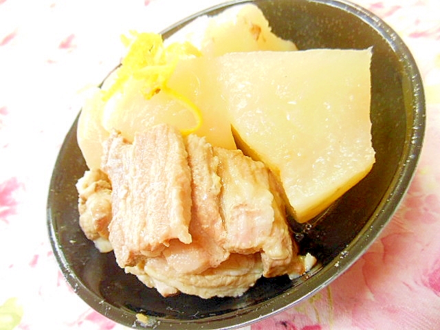 柚子香る❤貝柱スープで大根と豚バラの炊いたん❤