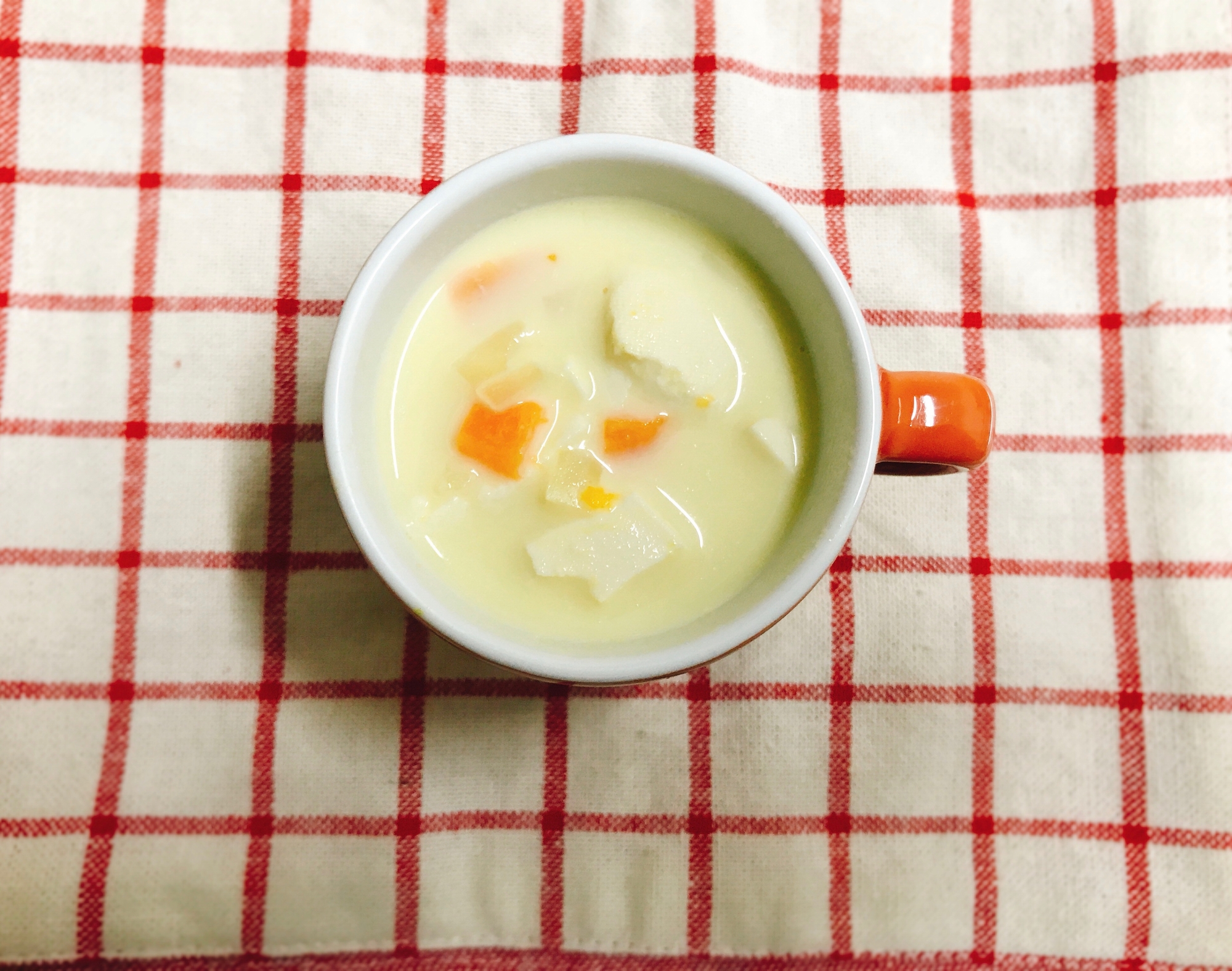離乳食後期 木綿豆腐と人参入りのかぼちゃスープ レシピ 作り方 By Cocopoteito 楽天レシピ 離乳食後期 木綿豆腐と人参入りのかぼちゃスープ レシピ 作り方 By Cocopoteito 楽天レシピ