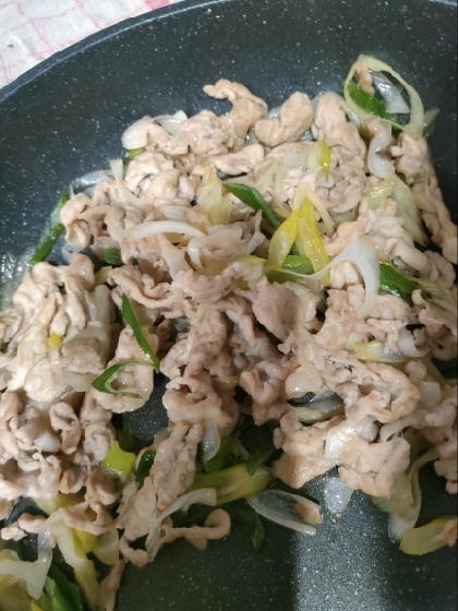 豚肉と長ねぎの鶏ガラ炒め