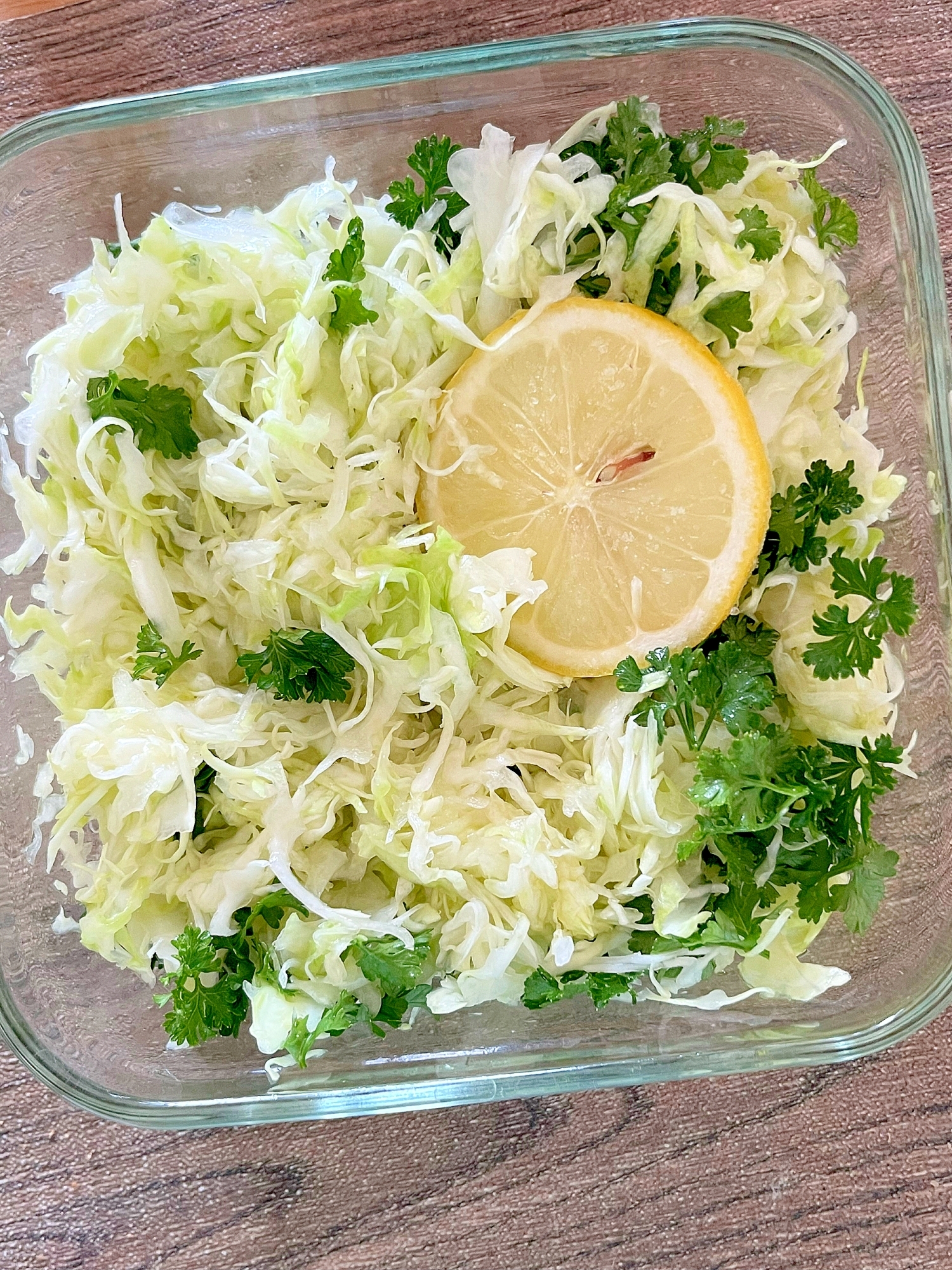 キャベツとパセリのシンプルコールスロー