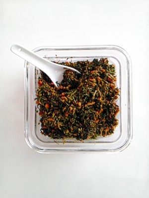 人参菜 （ニンジンの葉）の佃煮
