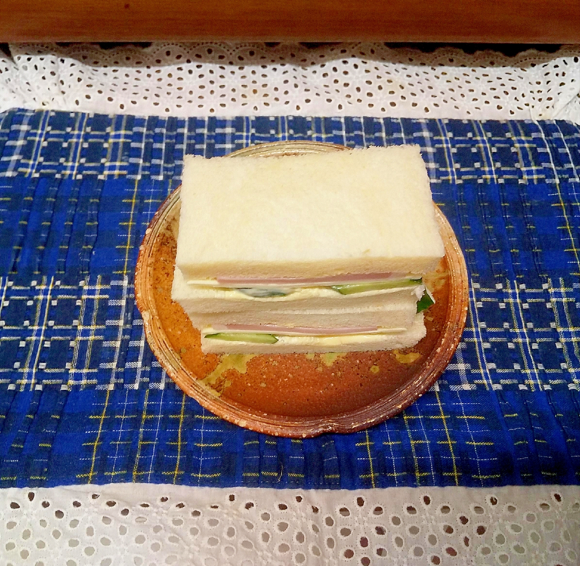 厚切りロースハムサンド