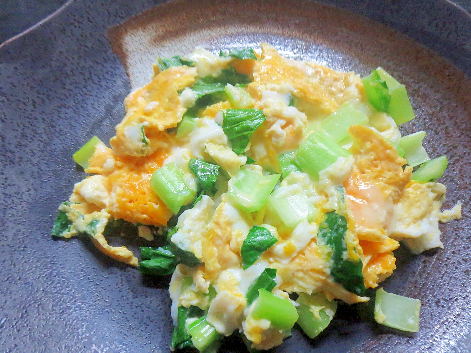 卵と豆腐と小松菜のチーズ焼き