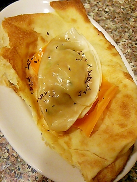 王将餃子のナンチーズ焼き