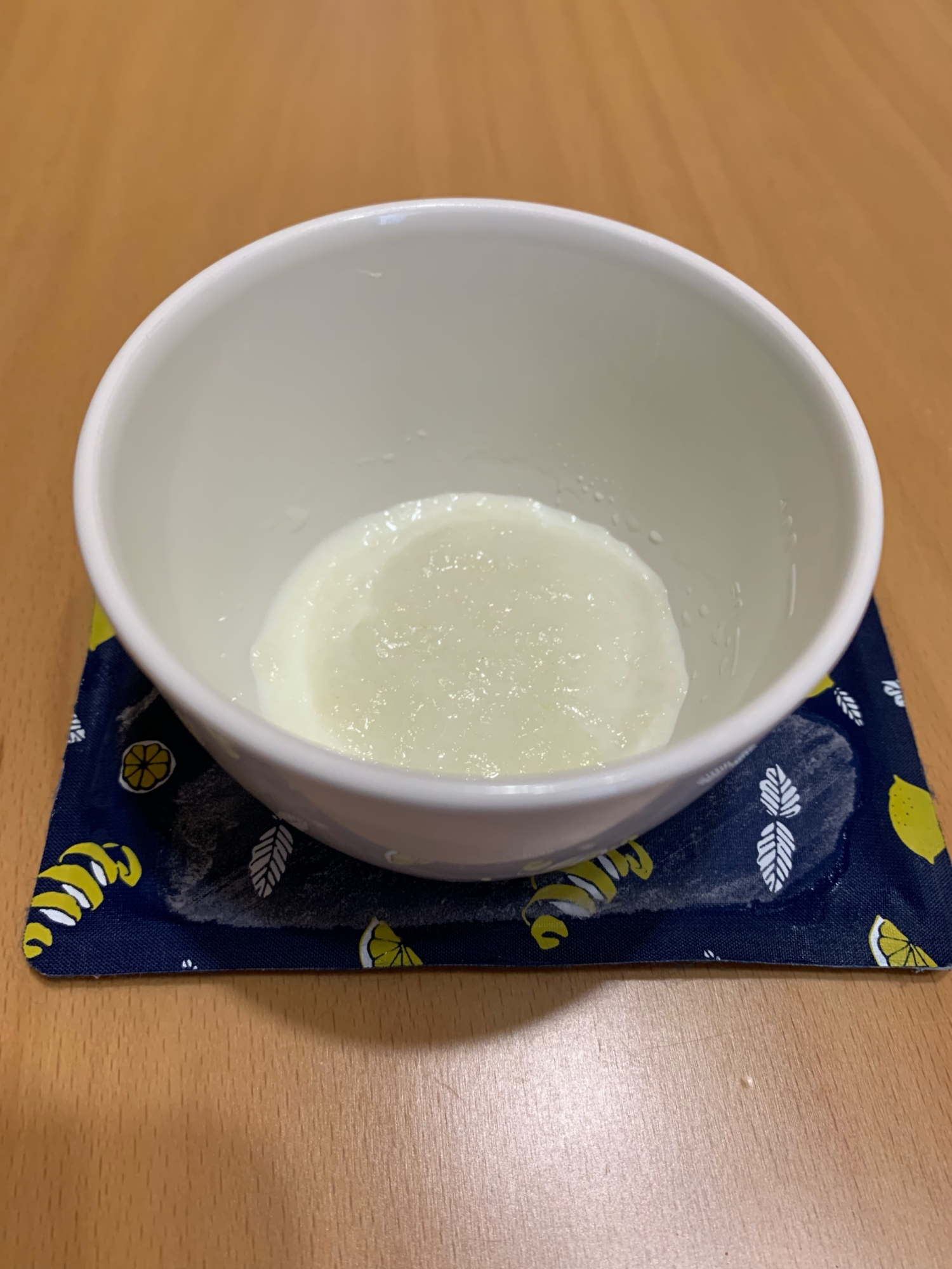 離乳食中期7ヶ月 レンジで簡単 食パンミルク粥 レシピ 作り方 By Yoshi 楽天レシピ