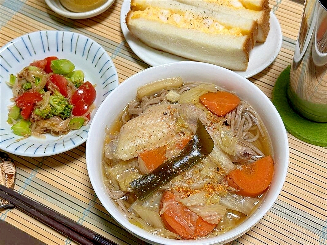 お鍋を〆ずに未来に繋ぐ　水炊きリメイク鶏だし蕎麦