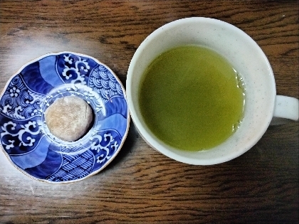 こちらも試しました。きび団子と青汁入り緑茶でまったり♡美味しくできました。レシピ有難うございました。