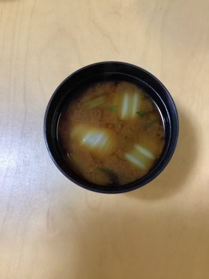 白菜と小松菜のお味噌汁