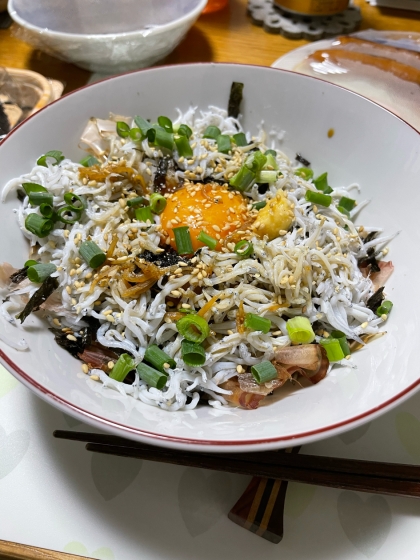 しらす丼美味しかったです^ ^