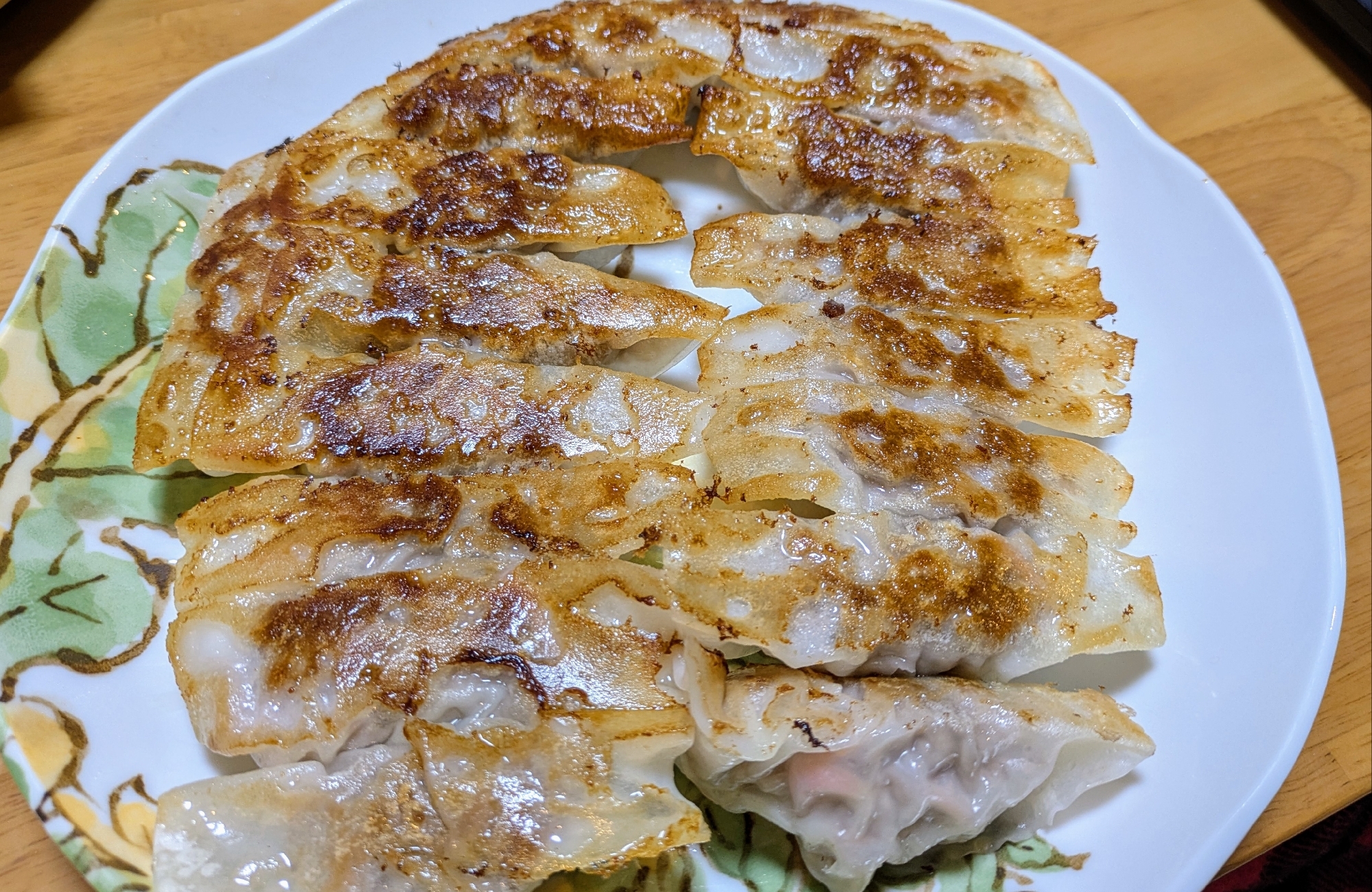 紅生姜入り閉じない餃子
