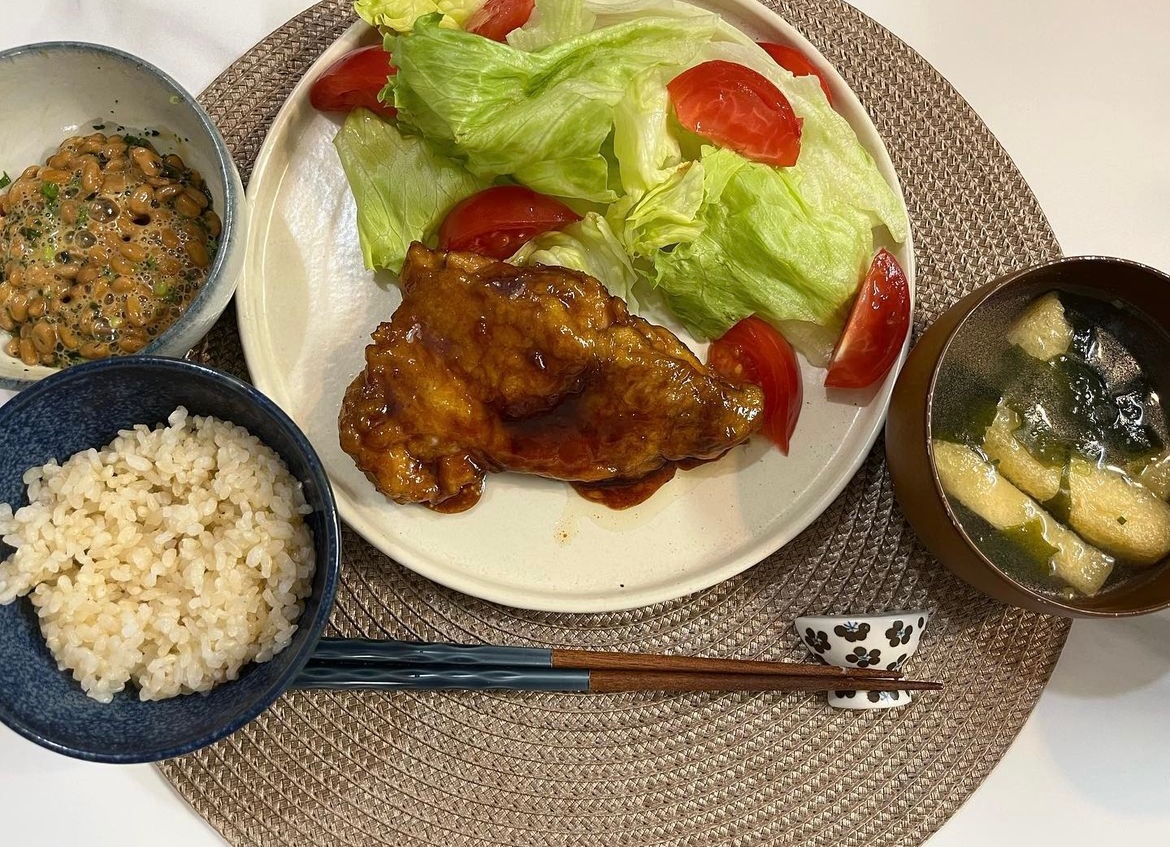 基本の丁寧や照り焼きチキン