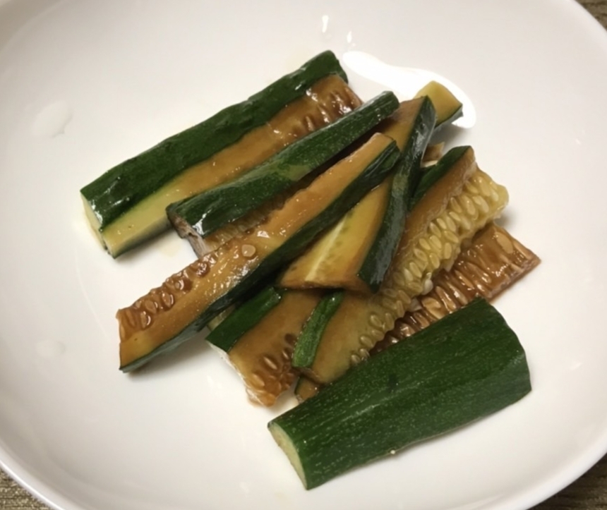 焼肉のたれでがっつり！きゅうりのスタミナ麺つゆ漬け